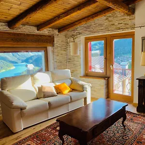 Mansarda La Soffitta Aparthotel Domegge di Cadore